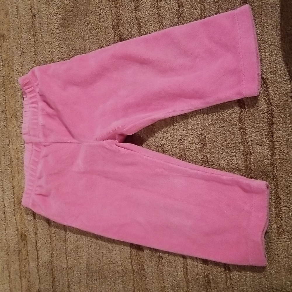 Very soft pink pants by Macy's inc. Size 6-9?